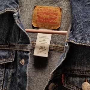 Kids Levi's jeans jacket size 6-7